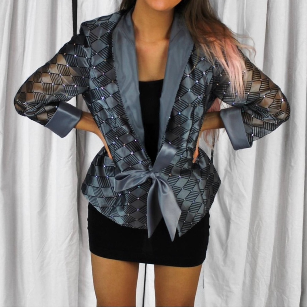 R&M Richards Silver and Black Geometric Blazer